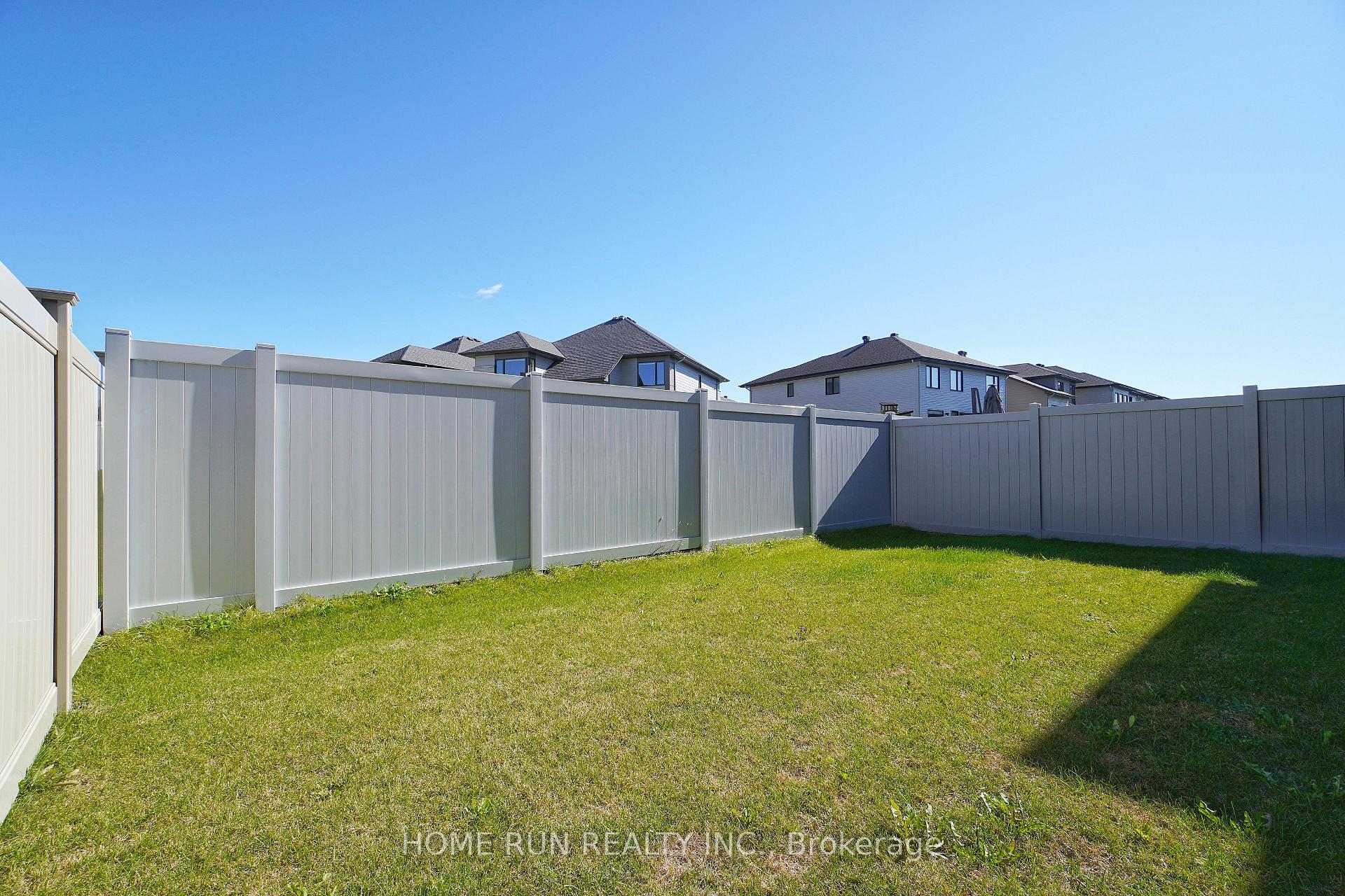 Photo 34 of 990 Brian Good Avenue, Ottawa, Riverside South/Gloucester Glen — HOMEH