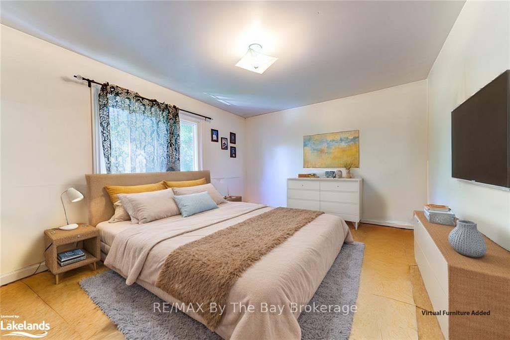 Photo 18 of 69 Gibbard Crescent, Collingwood — HOMEH