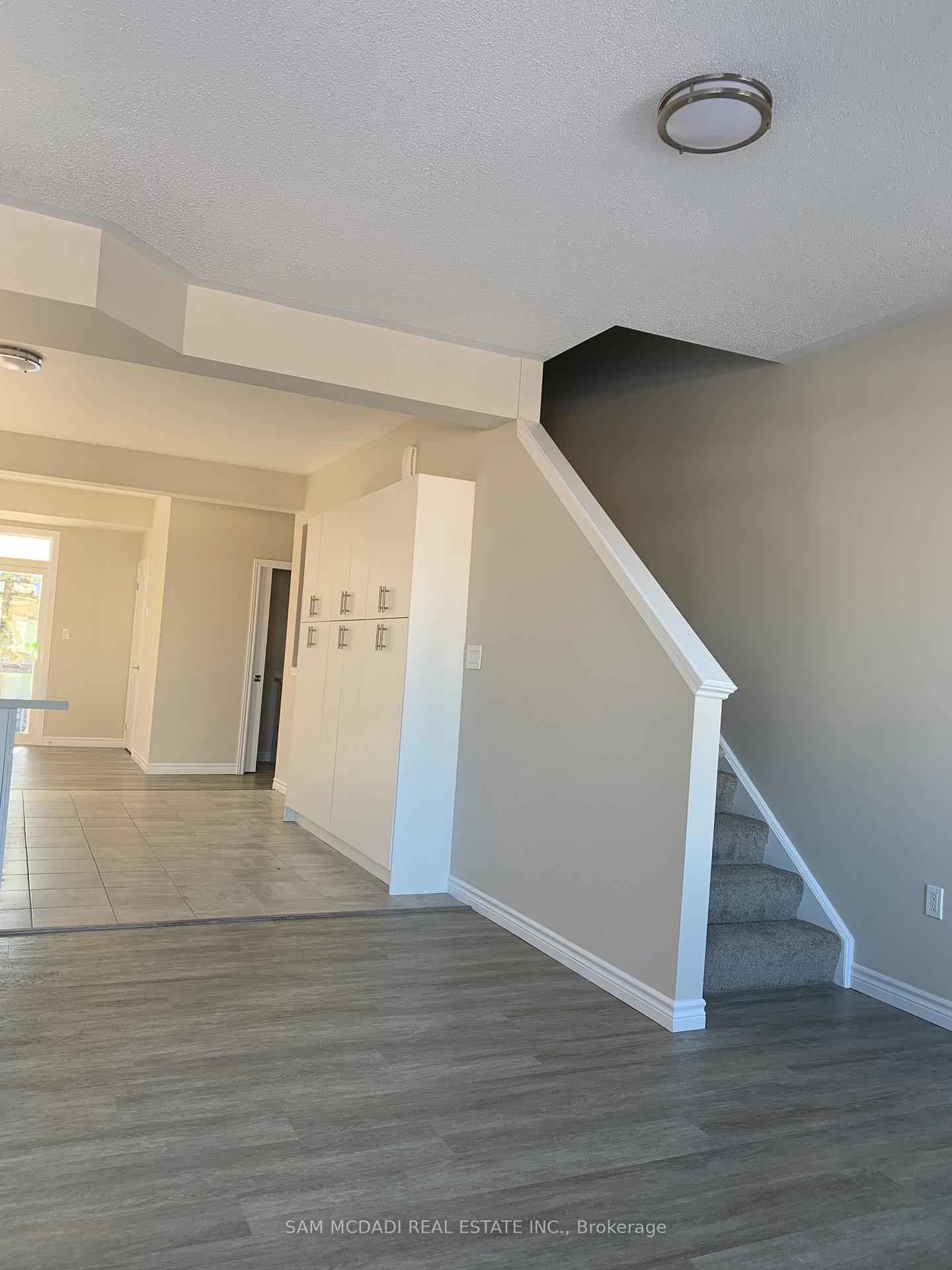 Photo 9 of Unit 7, 1131 Gordon Street, Guelph, Kortright West — HOMEH