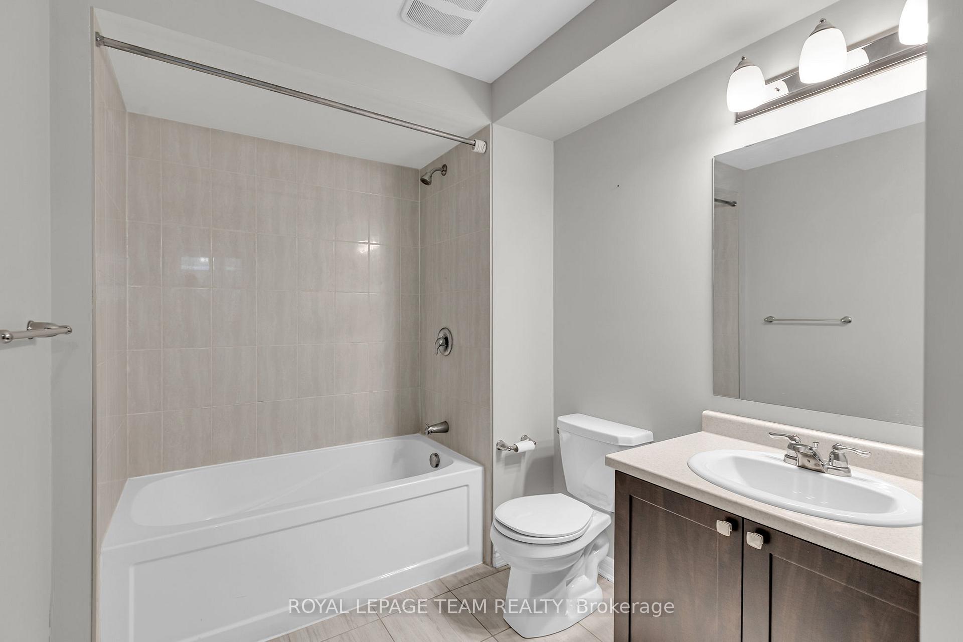 Photo 7 of 358 Aphelion Crescent, Ottawa, Barrhaven - Half Moon Bay — HOMEH