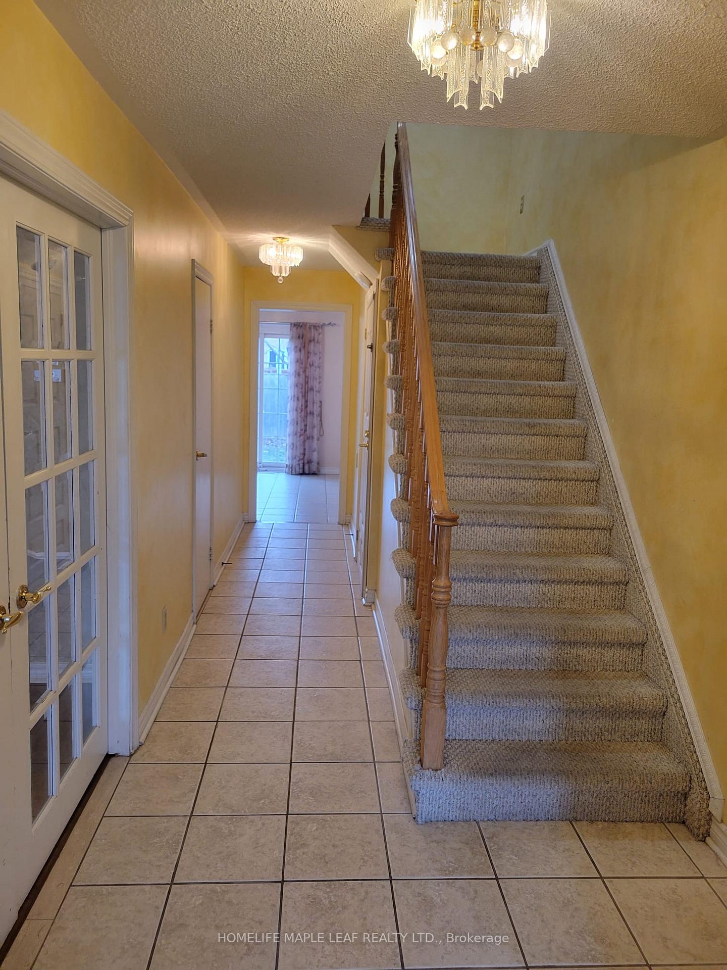 Photo 3 of Unit Upper, 4 Ashurst Crescent, Brampton, Madoc — HOMEH