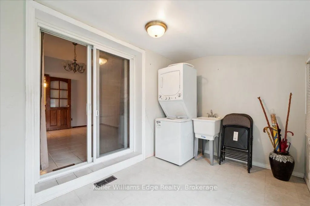 Photo 44 of 310 Catharine Street N, Hamilton, Beasley — HOMEH