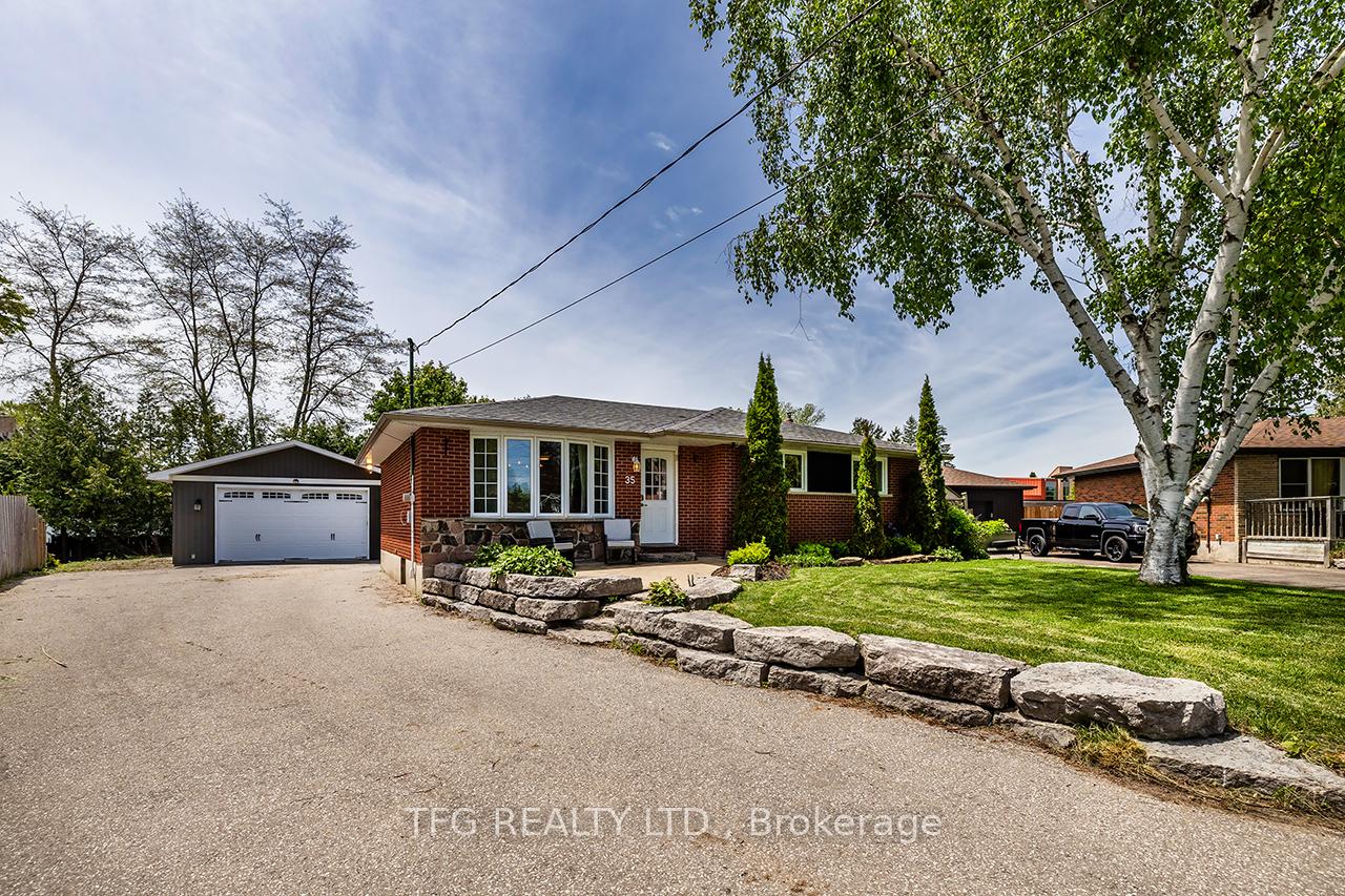 Photo 1 of 35 Oatley Court, Clarington, Newcastle — HOMEH