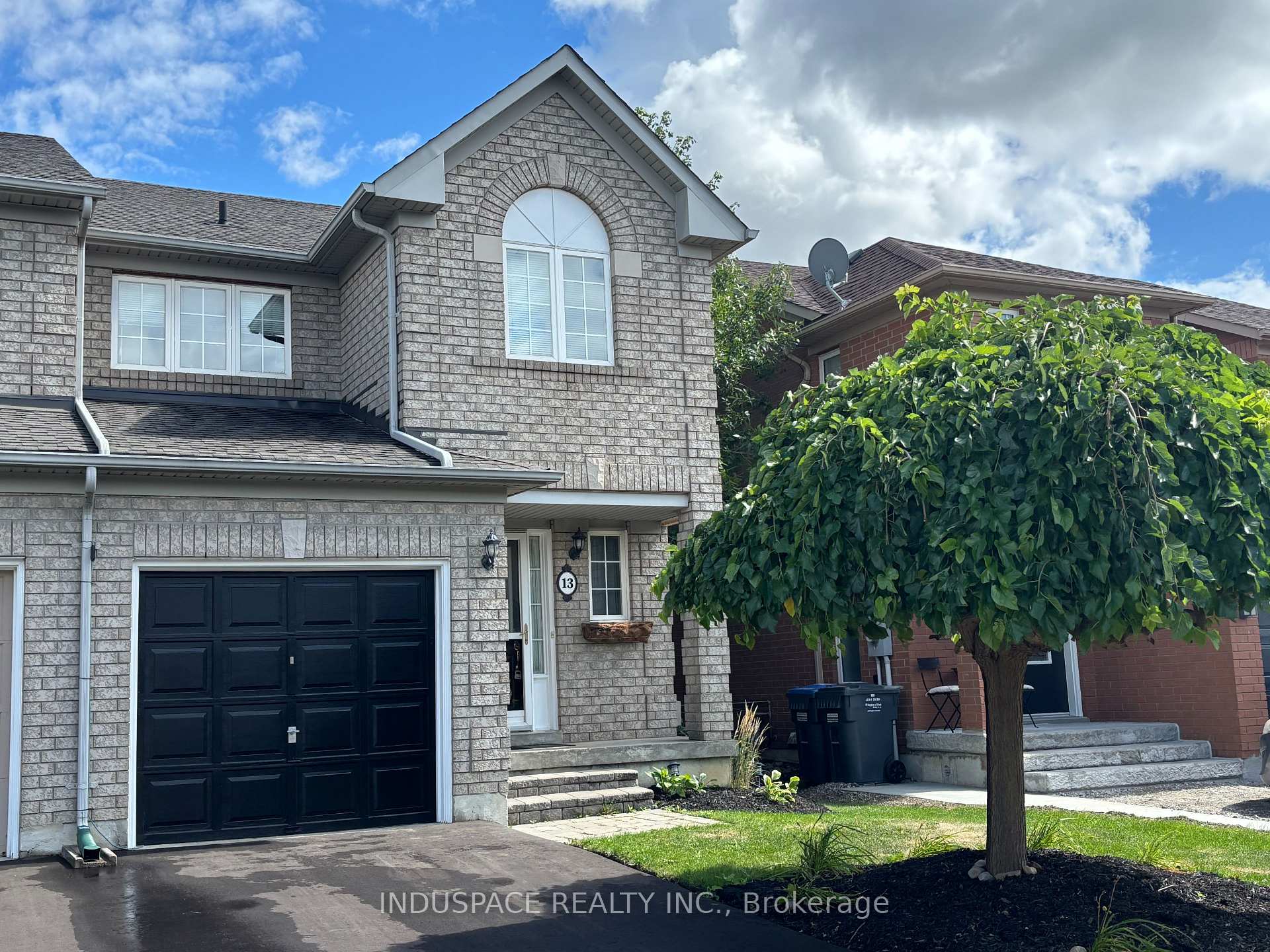 Photo 1 of 13 Mccreary Trail, Caledon, Bolton East — HOMEH