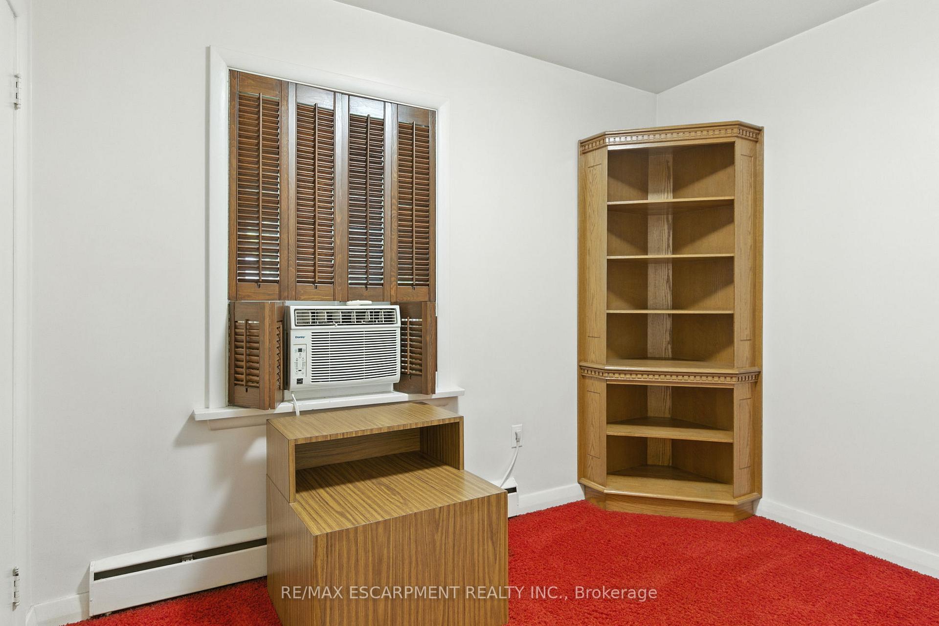 Photo 17 of 2311 Mountainside Drive, Burlington, Mountainside — HOMEH