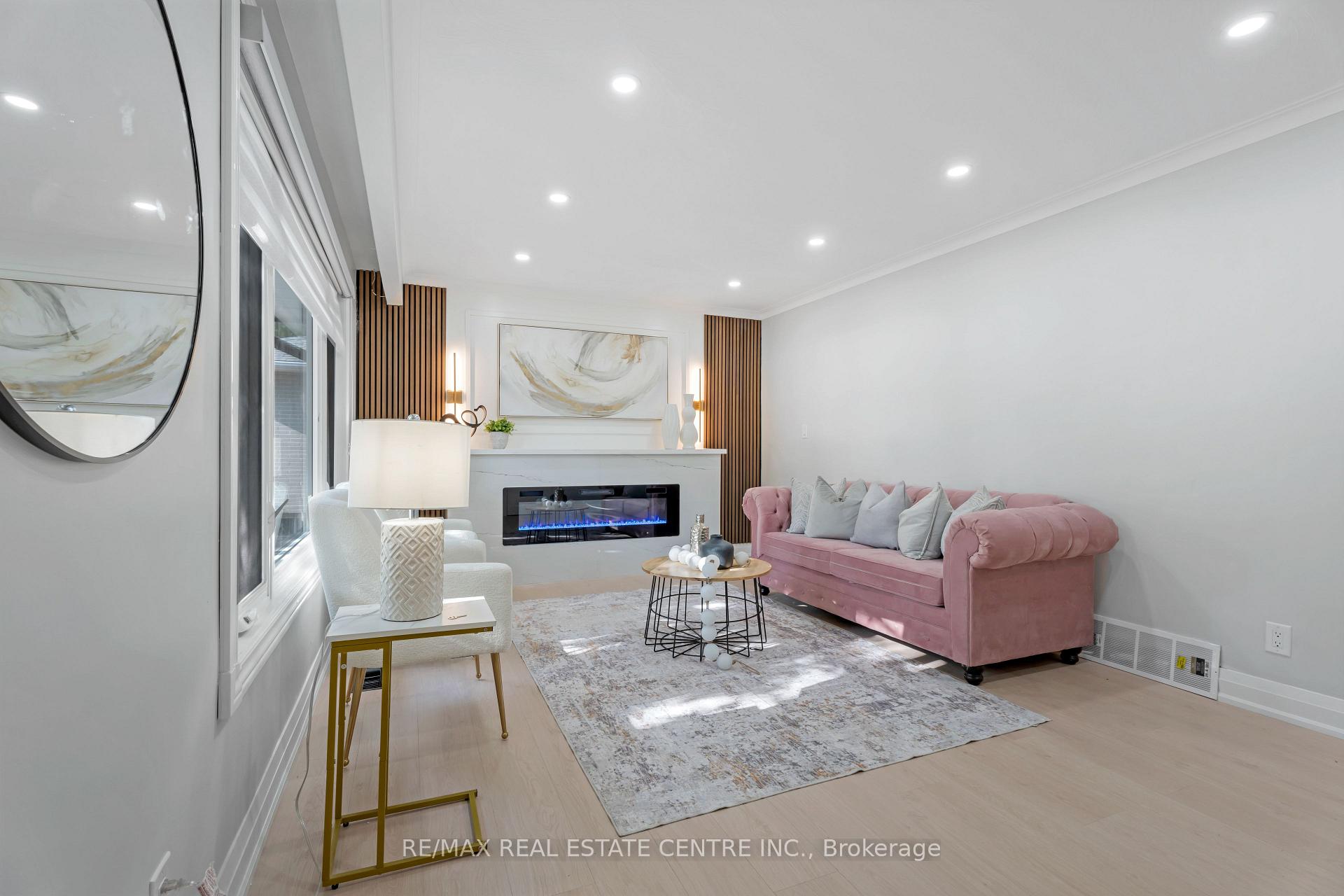 Photo 6 of 19 Old Orchard Avenue, Grimsby, Grimsby Beach — HOMEH