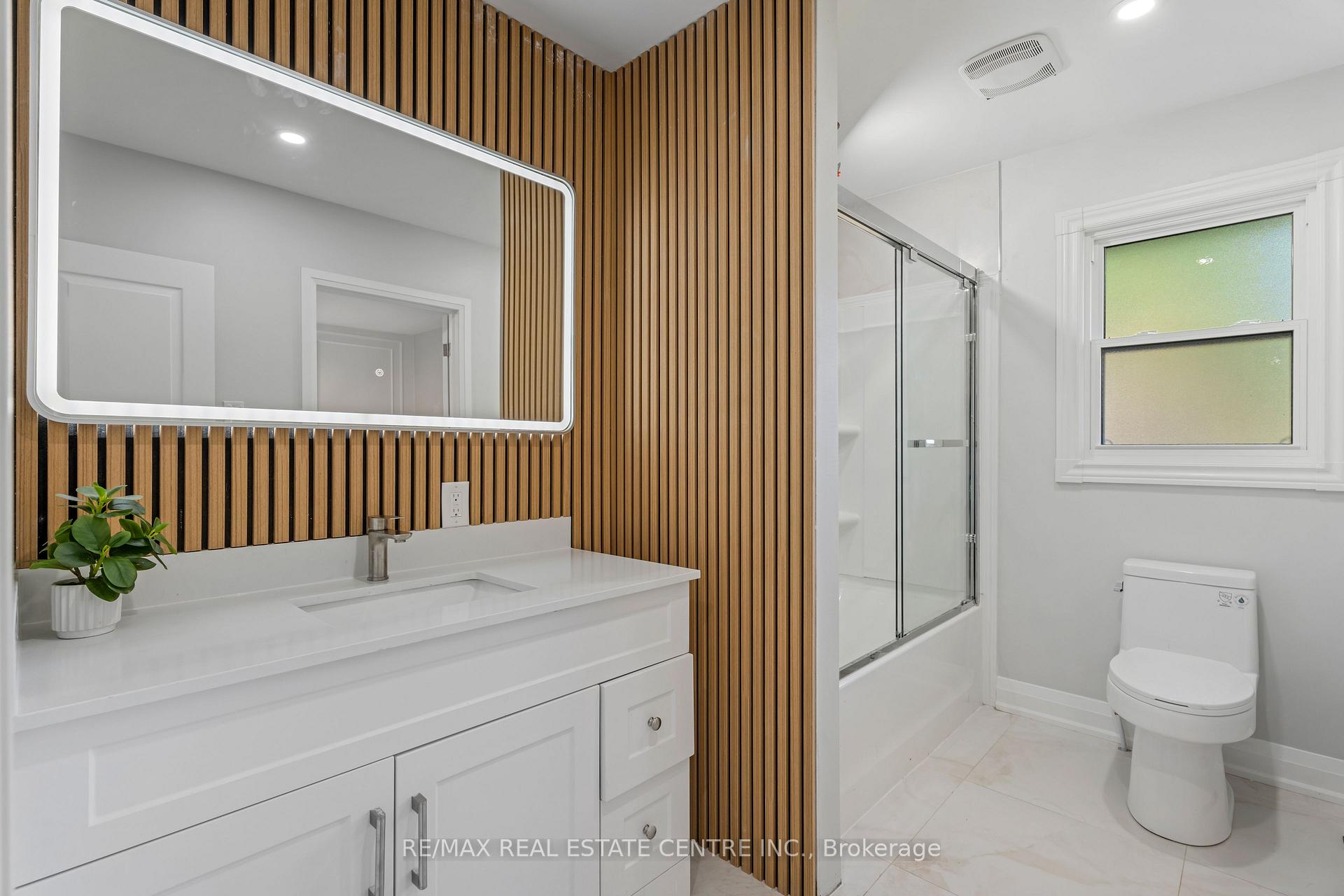 Photo 17 of 19 Old Orchard Avenue, Grimsby, Grimsby Beach — HOMEH