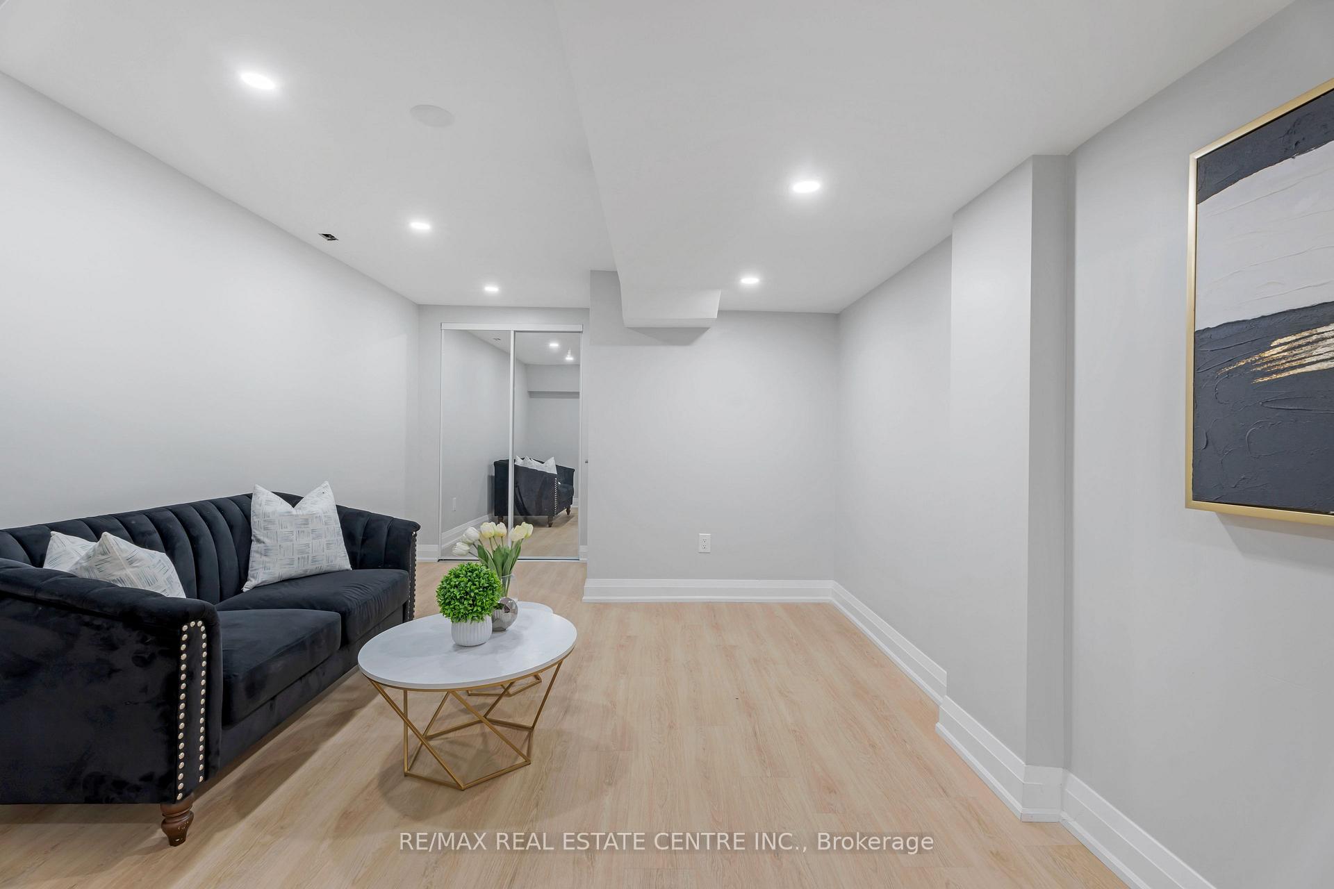 Photo 19 of 19 Old Orchard Avenue, Grimsby, Grimsby Beach — HOMEH