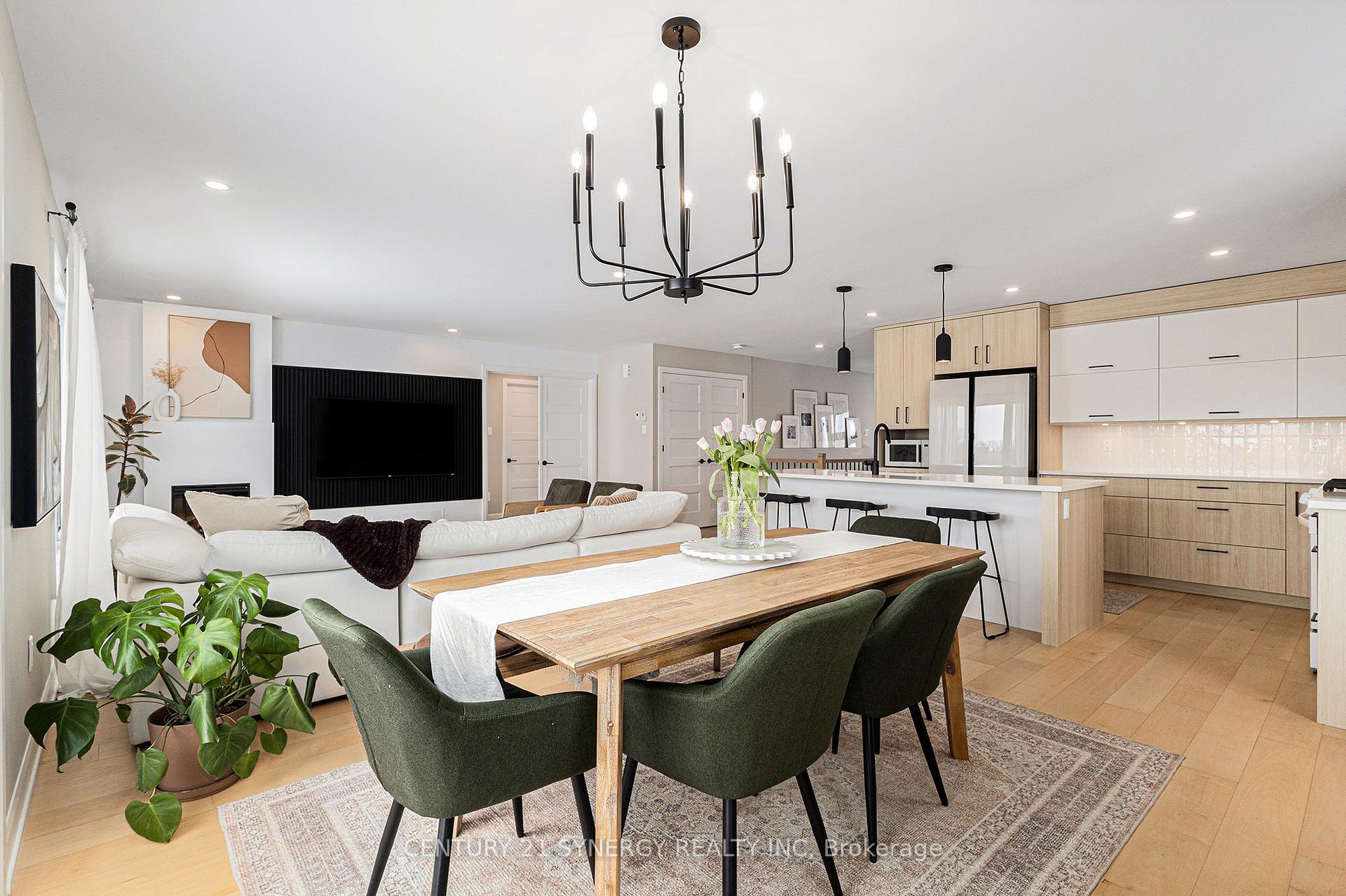 Photo 11 of 737 Walton Street, Cornwall — HOMEH