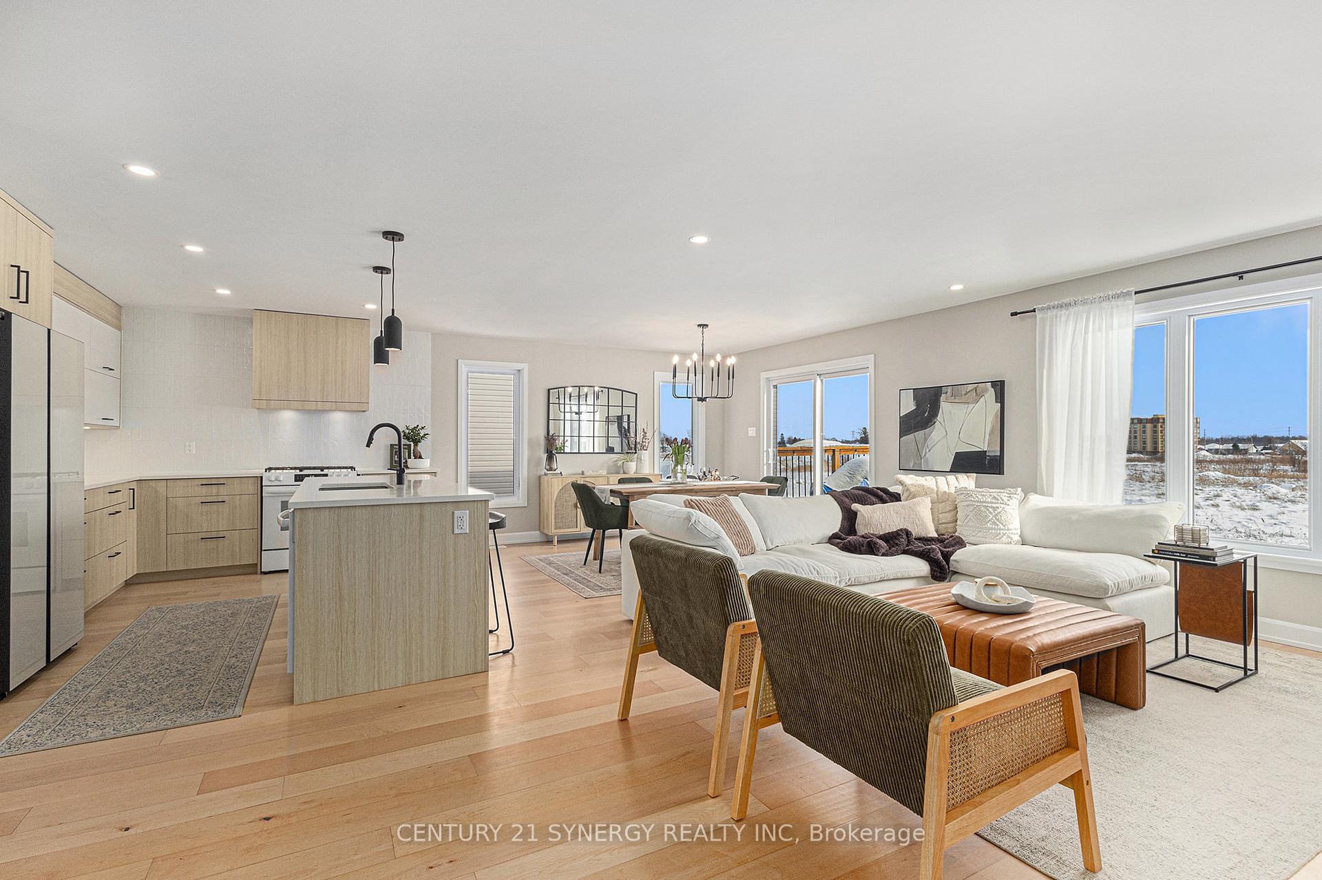 Photo 17 of 737 Walton Street, Cornwall — HOMEH