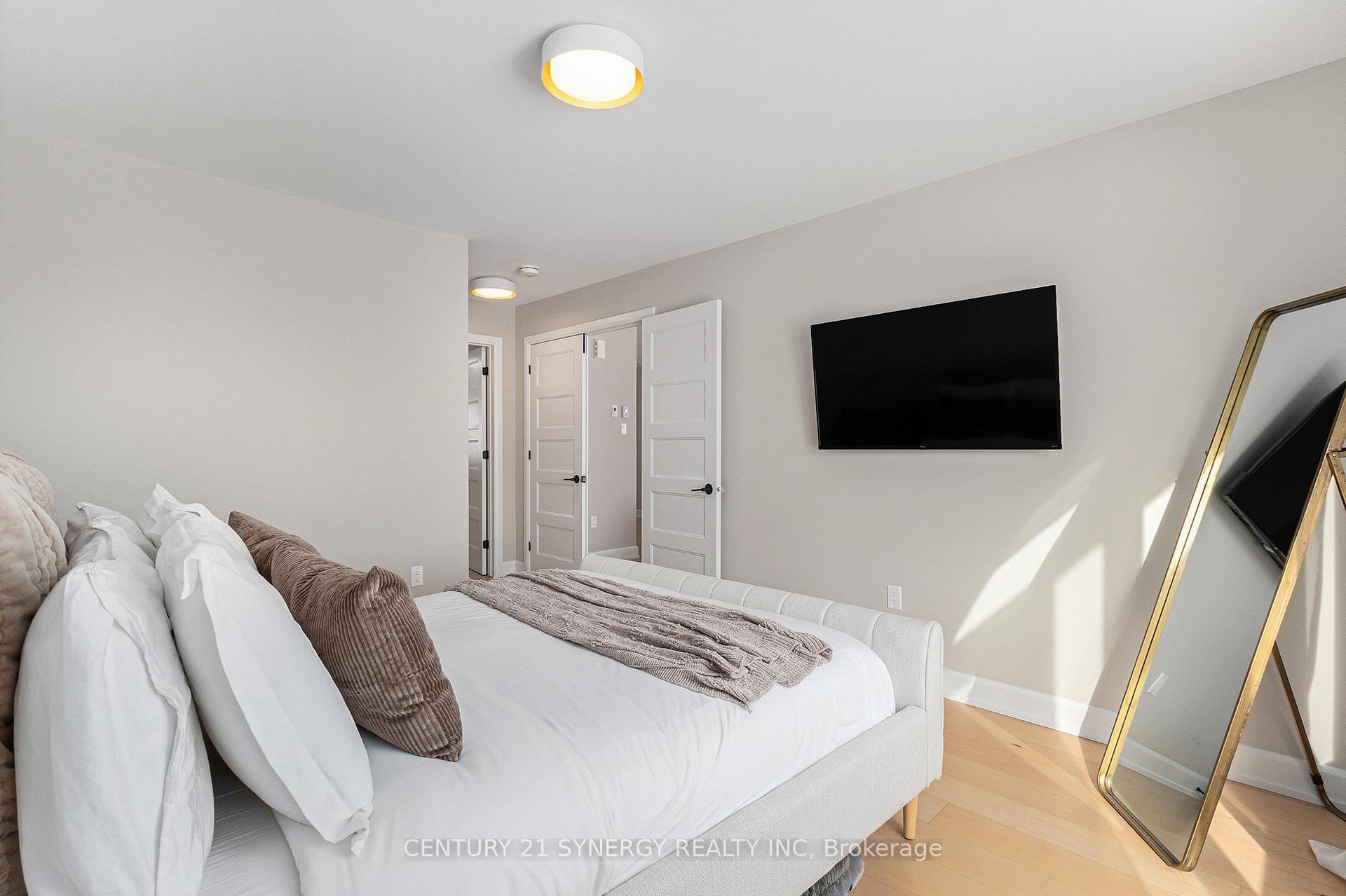 Photo 26 of 737 Walton Street, Cornwall — HOMEH
