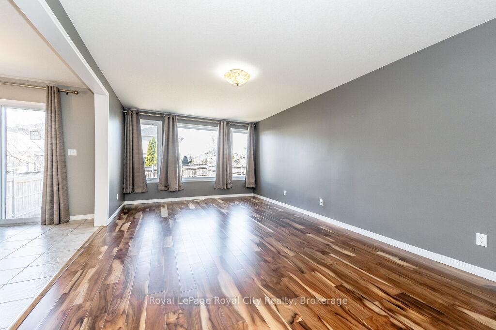 Photo 11 of 64 Shackleton Drive, Guelph, Grange Road — HOMEH