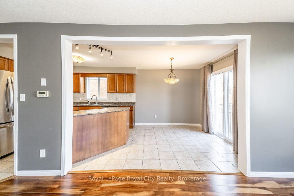 Photo 13 of 64 Shackleton Drive, Guelph, Grange Road — HOMEH