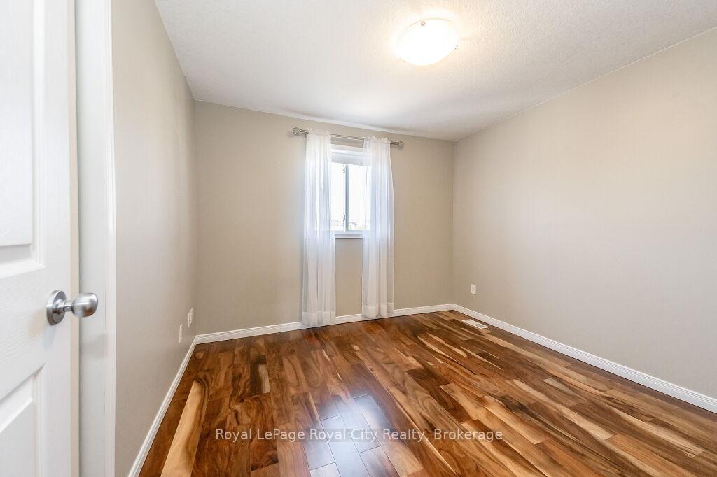 Photo 24 of 64 Shackleton Drive, Guelph, Grange Road — HOMEH