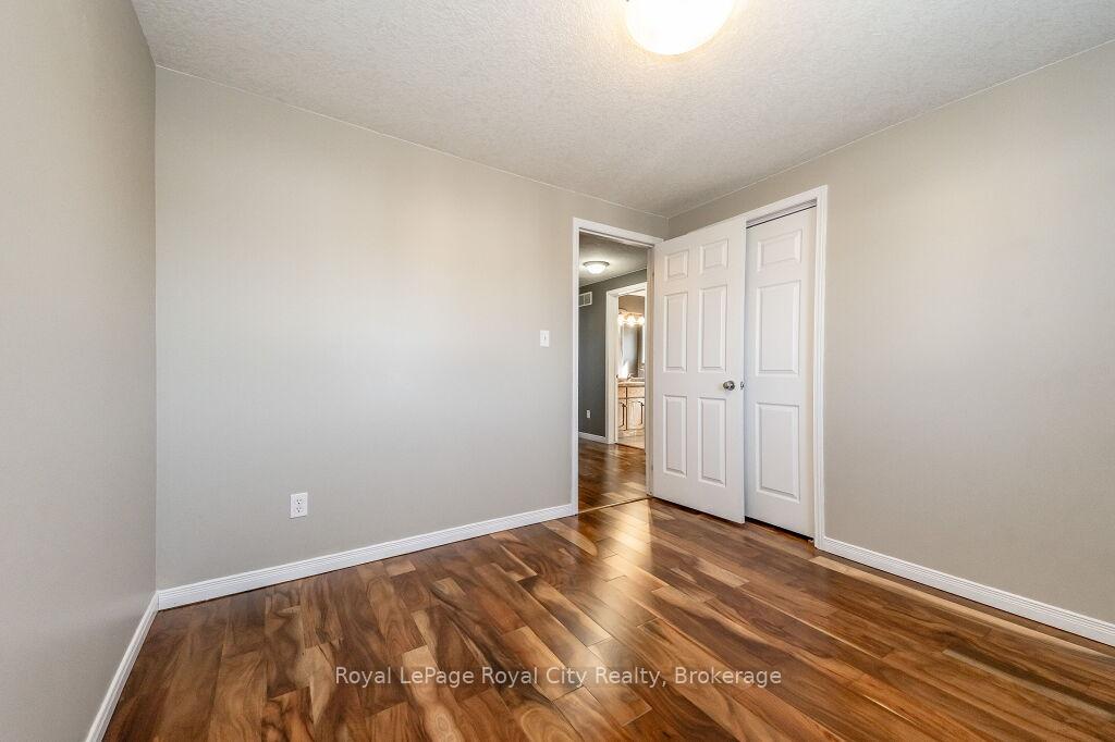 Photo 25 of 64 Shackleton Drive, Guelph, Grange Road — HOMEH