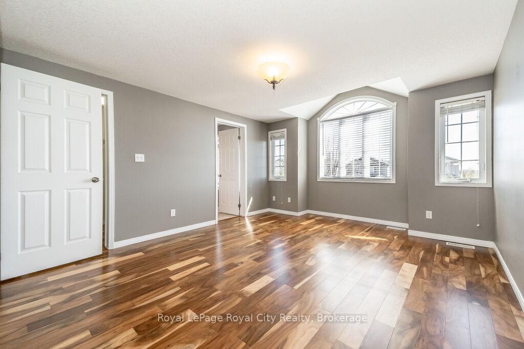 Photo 30 of 64 Shackleton Drive, Guelph, Grange Road — HOMEH