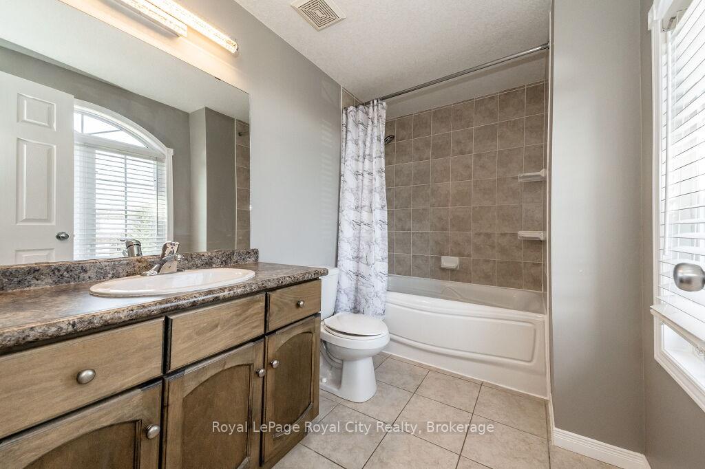 Photo 32 of 64 Shackleton Drive, Guelph, Grange Road — HOMEH