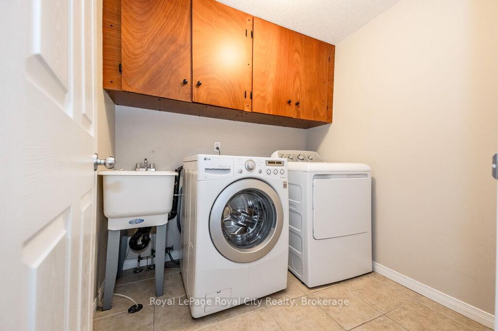 Photo 34 of 64 Shackleton Drive, Guelph, Grange Road — HOMEH