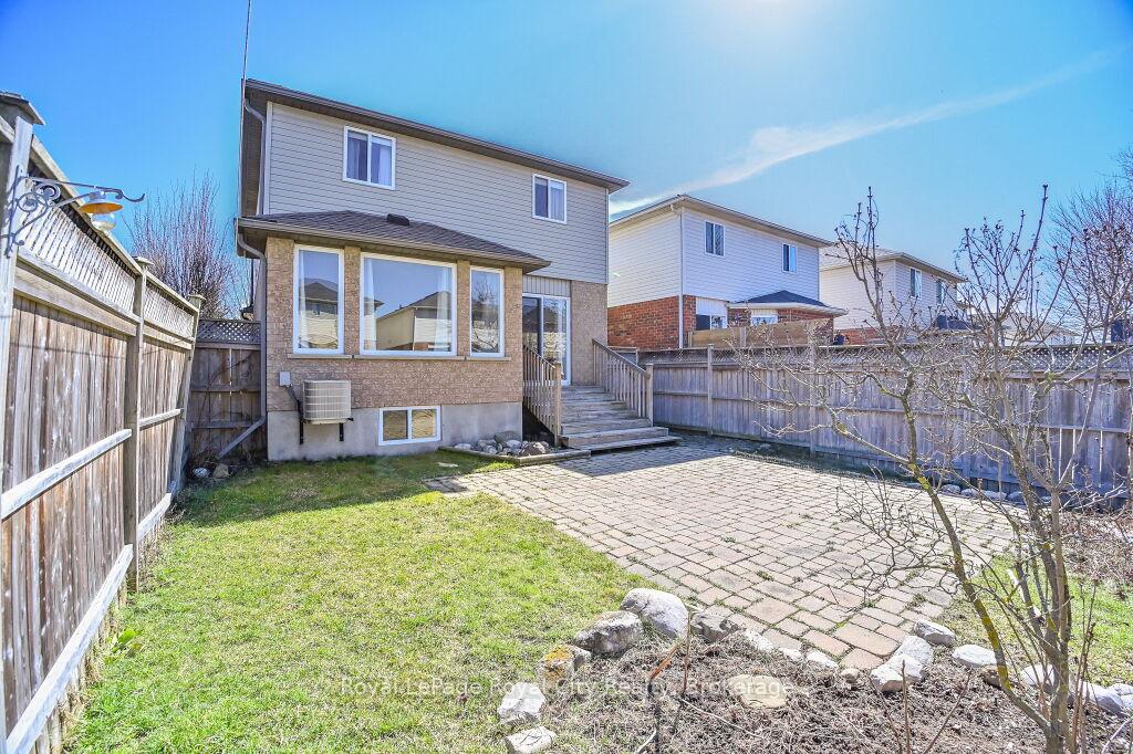 Photo 45 of 64 Shackleton Drive, Guelph, Grange Road — HOMEH
