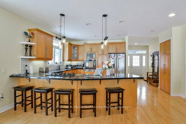 Photo 6 of 20 Twig's End, Gravenhurst, Muskoka (S) — HOMEH