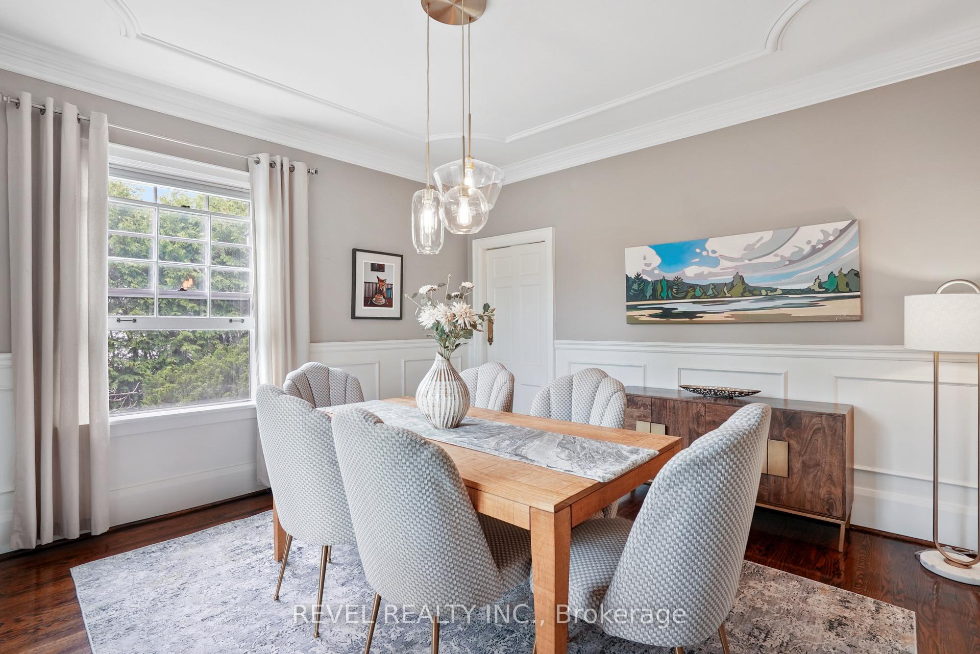 Photo 13 of 102 Blake Street, Barrie, North Shore — HOMEH