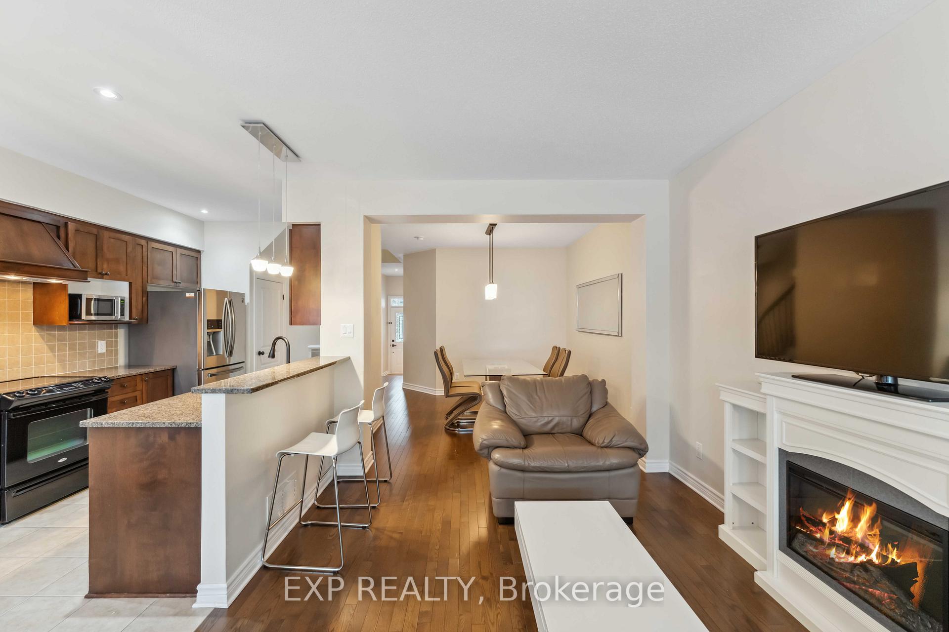 Photo 15 of 677 Bowercrest Crescent, Ottawa, Riverside South/Gloucester Glen — HOMEH