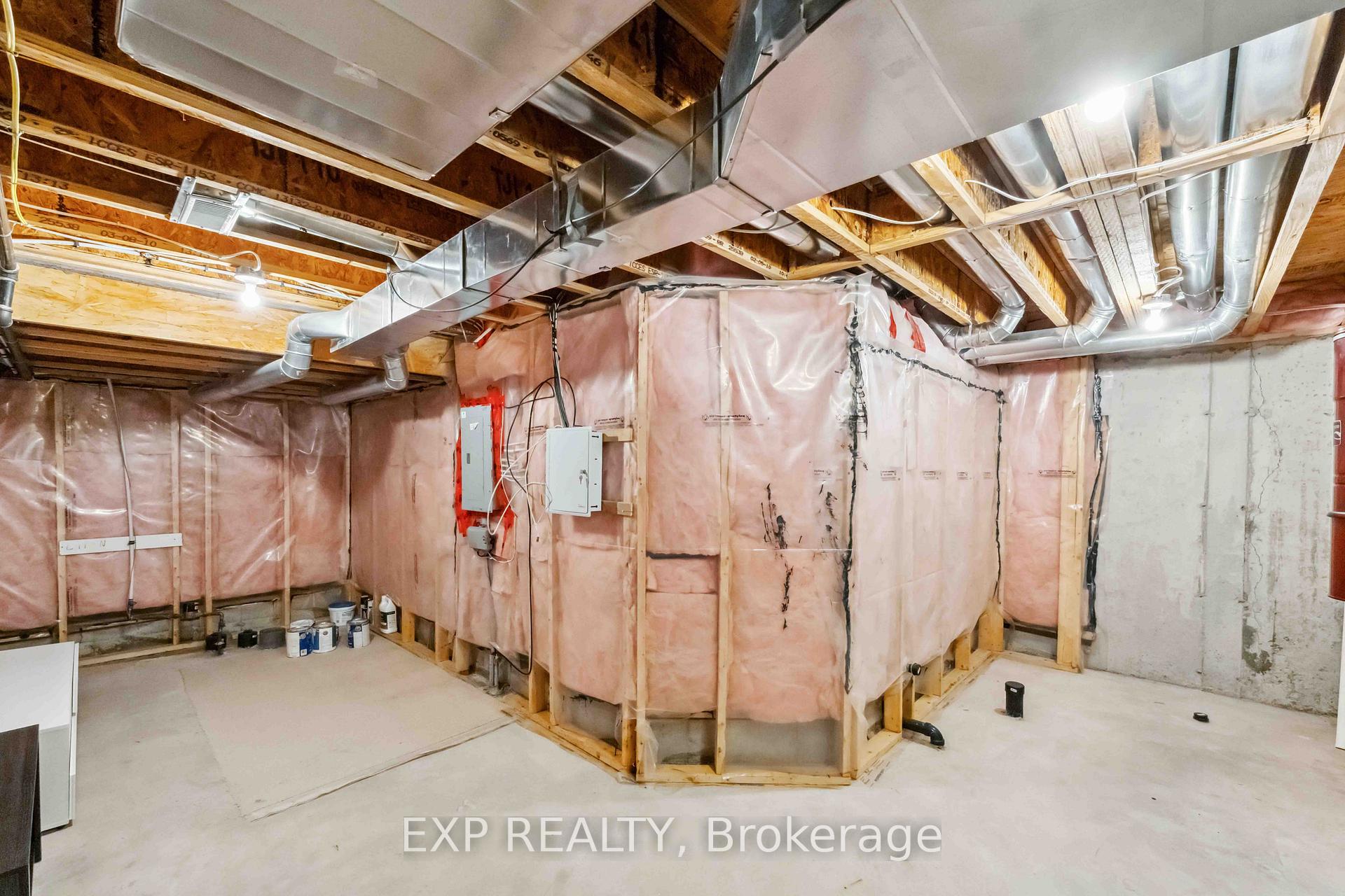 Photo 38 of 677 Bowercrest Crescent, Ottawa, Riverside South/Gloucester Glen — HOMEH
