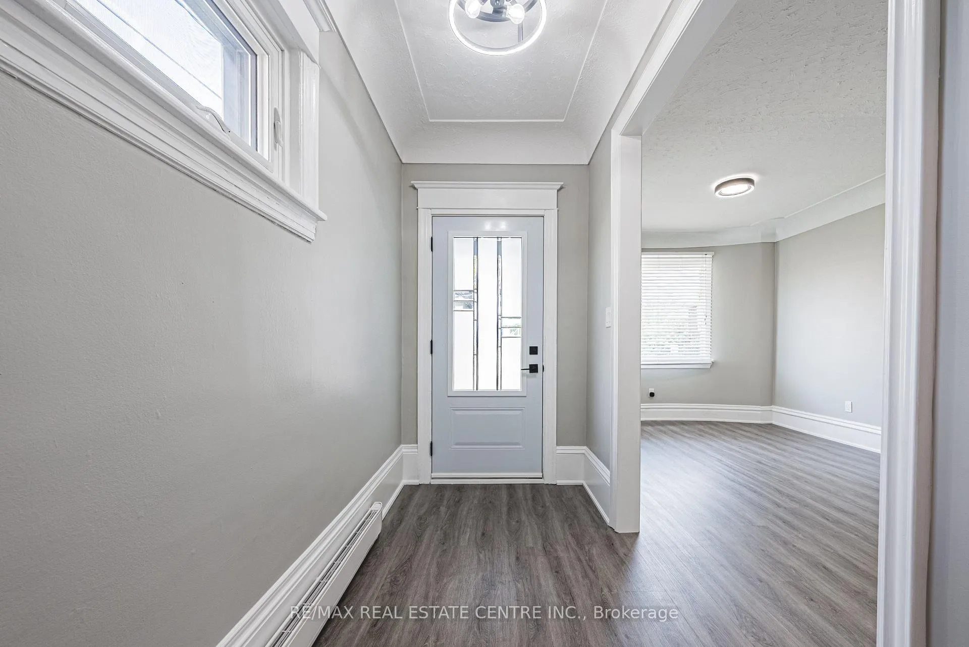 Photo 7 of 354 Cumberland Avenue, Hamilton, Blakeley — HOMEH