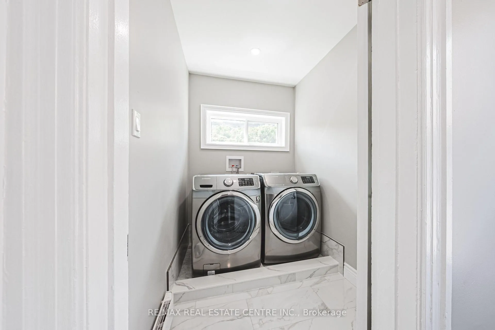 Photo 50 of 354 Cumberland Avenue, Hamilton, Blakeley — HOMEH