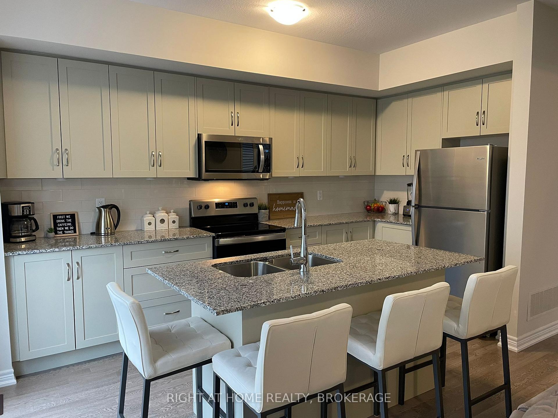 Photo 11 of 134 Terrace Drive, Grimsby, Grimsby East — HOMEH