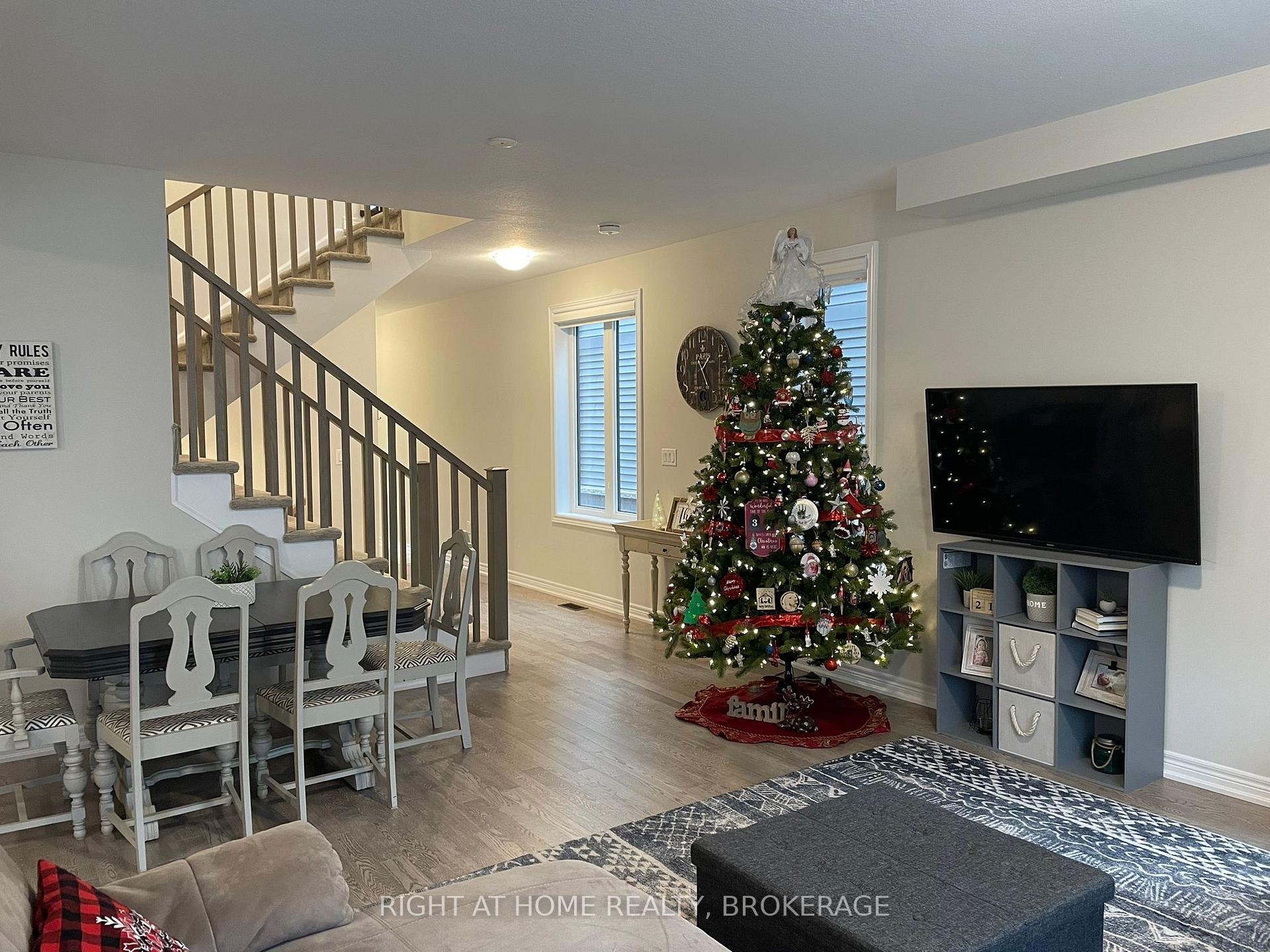 Photo 15 of 134 Terrace Drive, Grimsby, Grimsby East — HOMEH