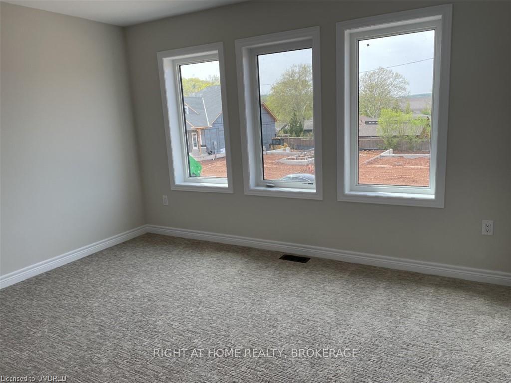 Photo 31 of 134 Terrace Drive, Grimsby, Grimsby East — HOMEH
