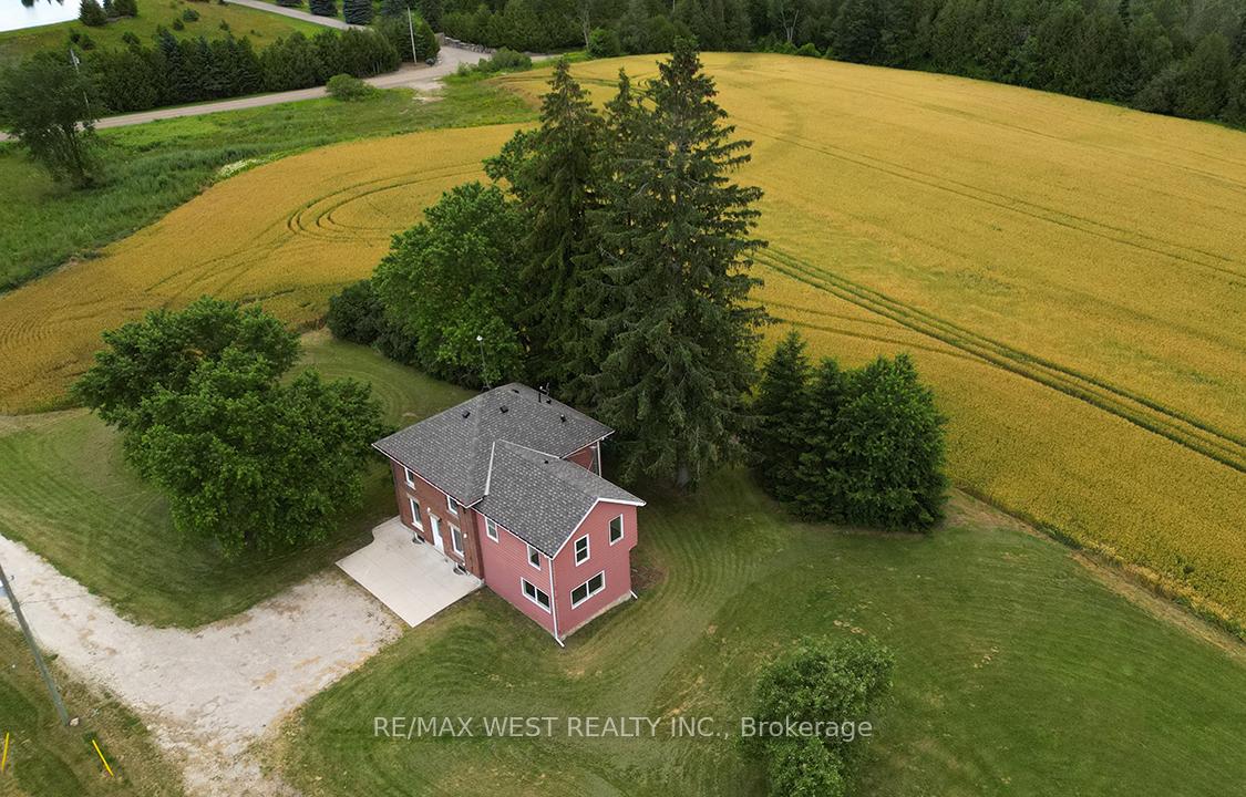 Photo 2 of 5509 Fourth Line, Erin, Rural Erin — HOMEH