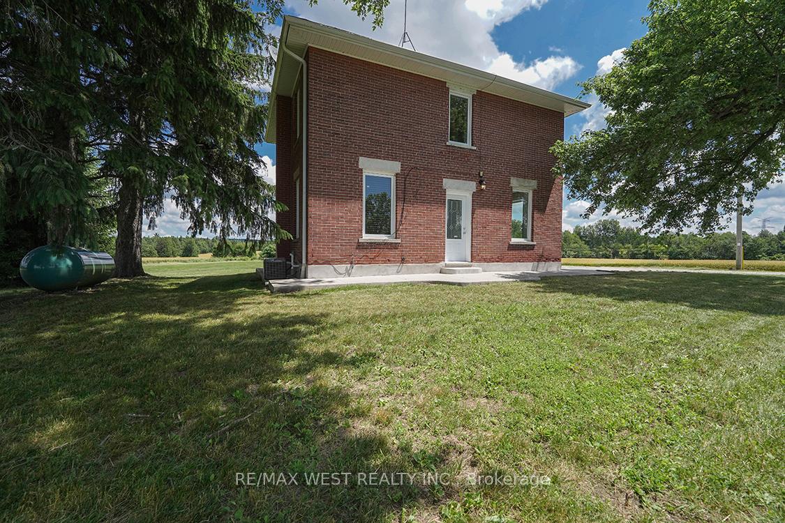 Photo 4 of 5509 Fourth Line, Erin, Rural Erin — HOMEH