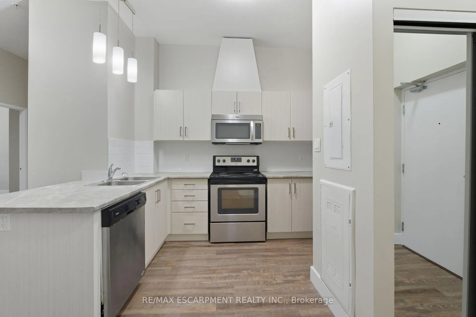 Photo 18 of Unit 101, 149 Main Street W, Hamilton, Durand — HOMEH