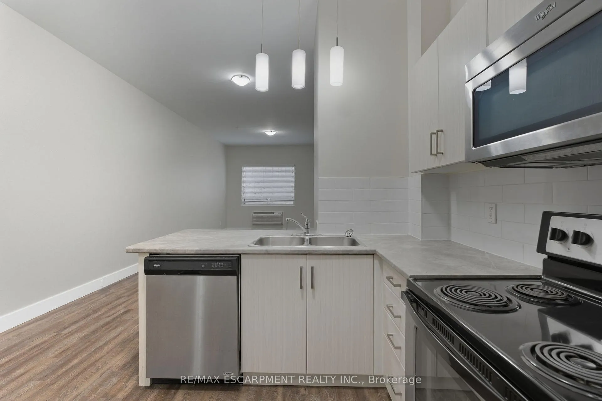 Photo 23 of Unit 101, 149 Main Street W, Hamilton, Durand — HOMEH