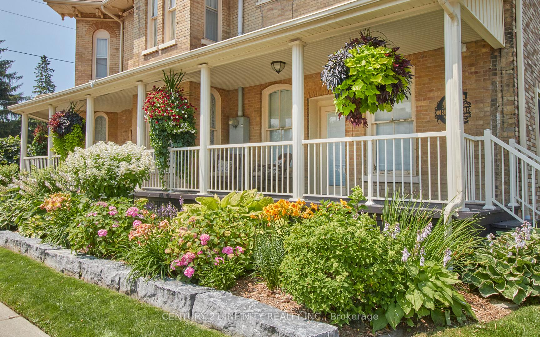 Photo 7 of 98 Church Street, Clarington, Bowmanville — HOMEH