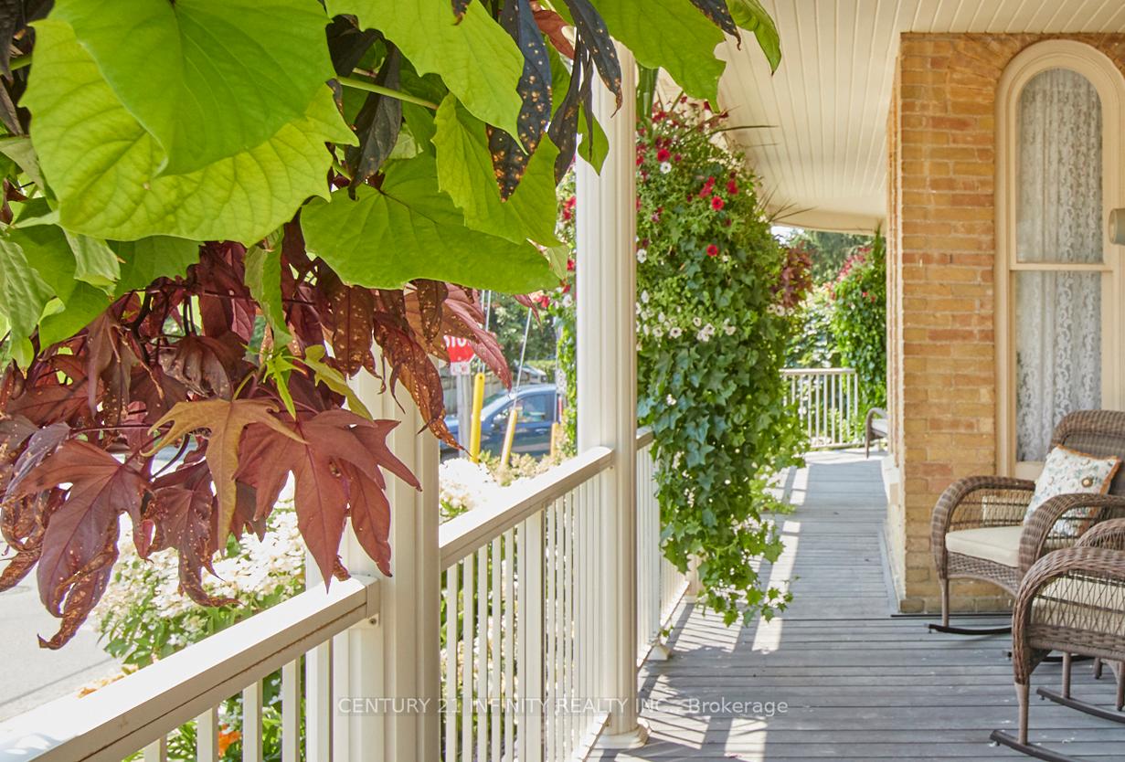 Photo 9 of 98 Church Street, Clarington, Bowmanville — HOMEH