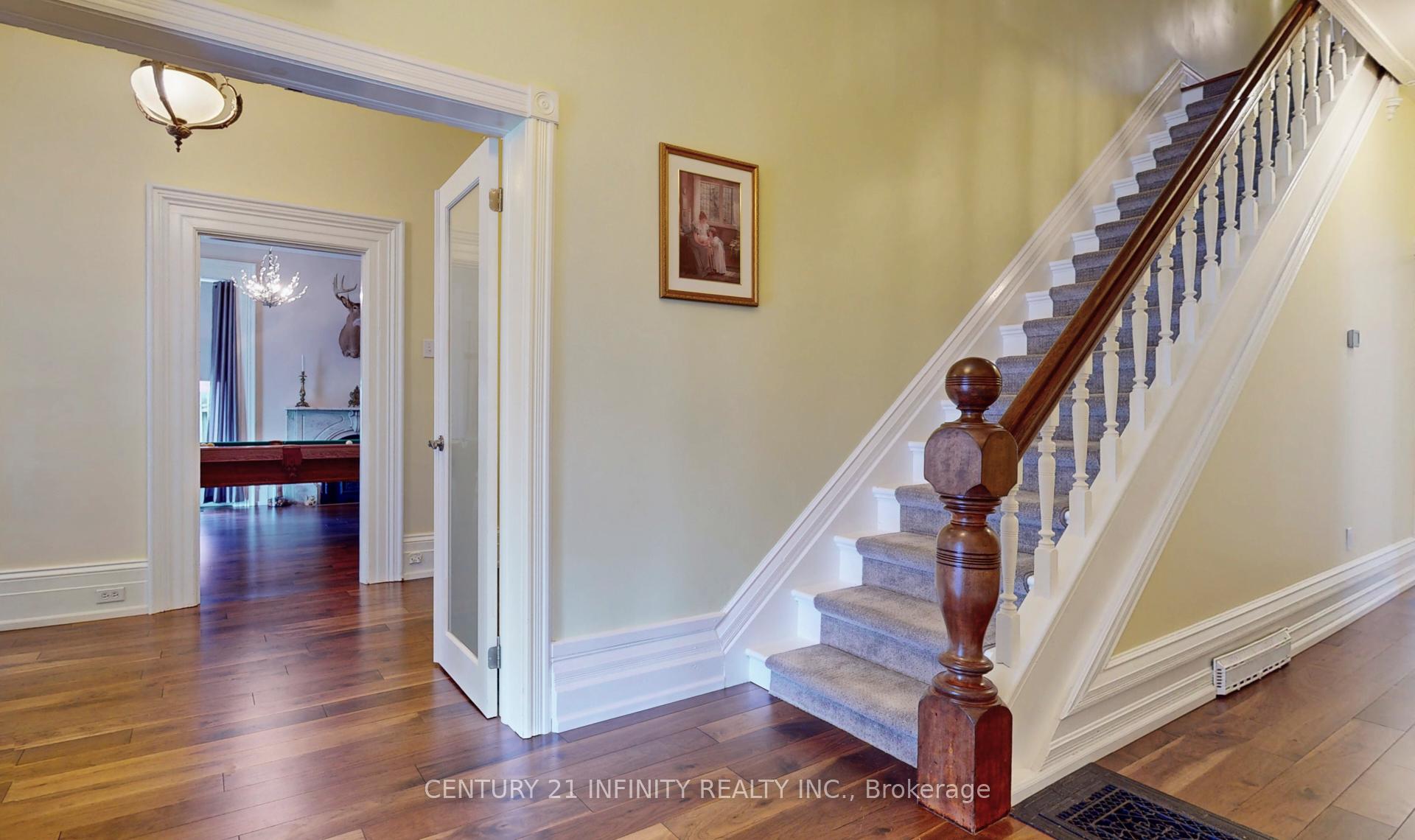 Photo 12 of 98 Church Street, Clarington, Bowmanville — HOMEH