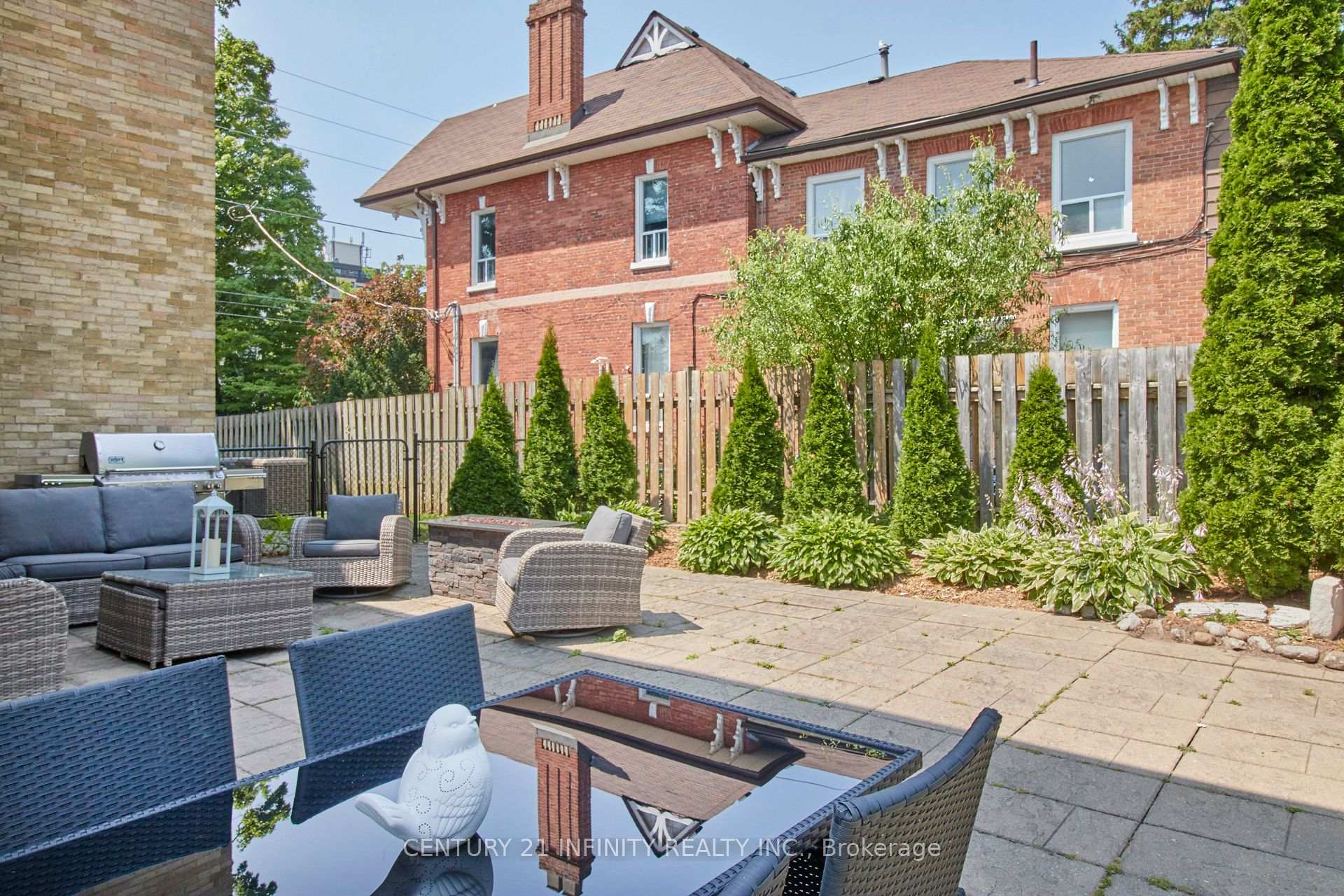 Photo 41 of 98 Church Street, Clarington, Bowmanville — HOMEH