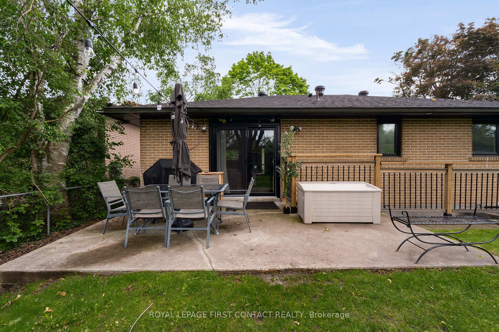 Photo 31 of 26 Ottaway Avenue, Barrie, Wellington — HOMEH