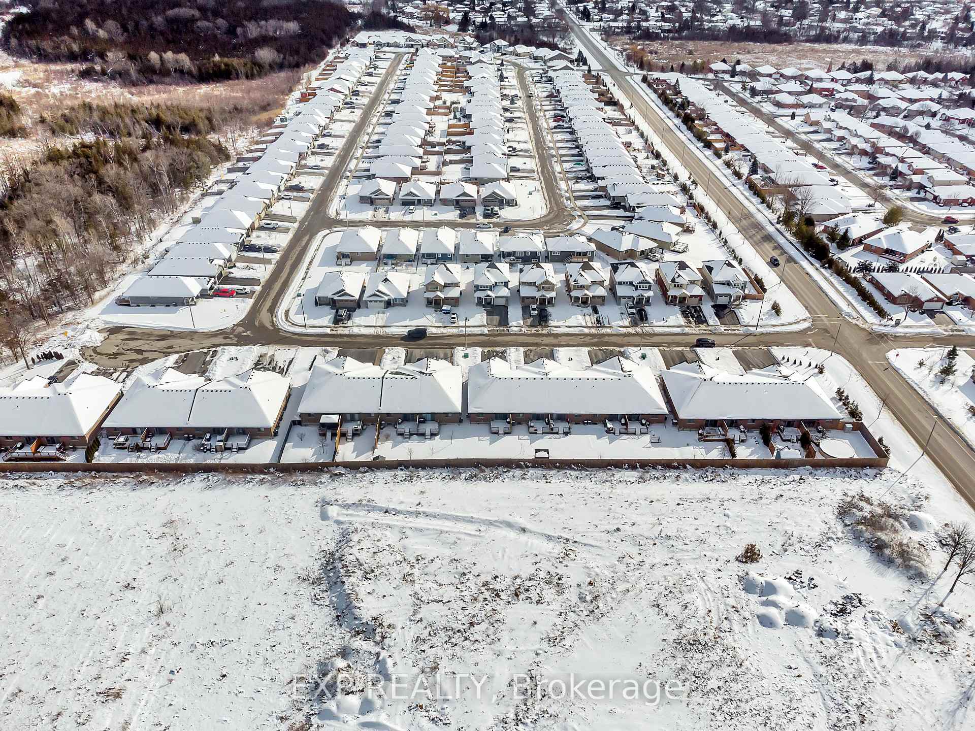 Photo 1 of 90 Spruce Gardens, Belleville, Belleville Ward — HOMEH