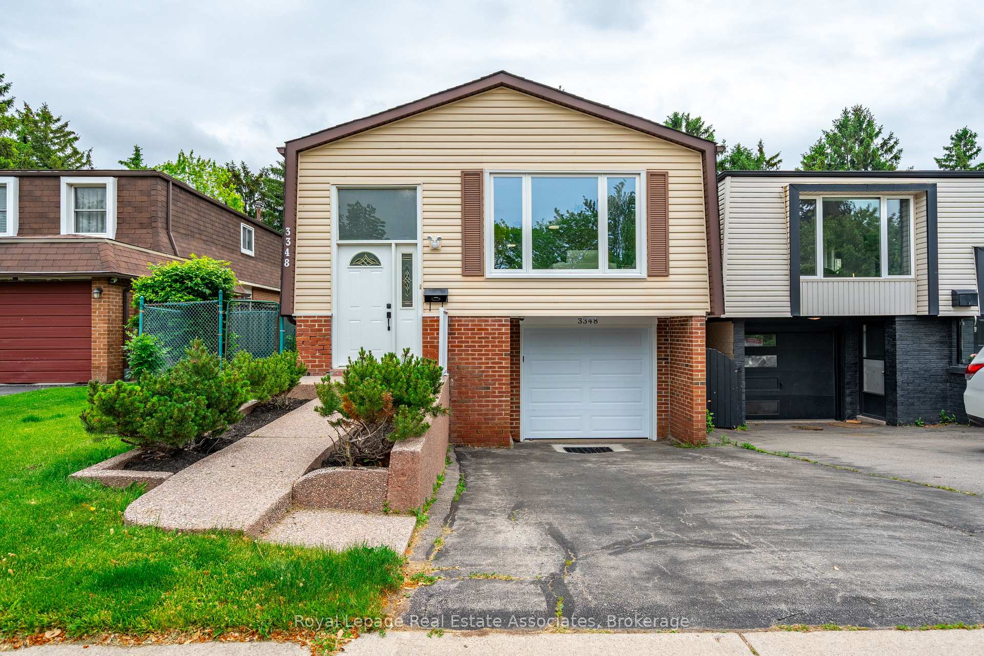 Photo 1 of 3348 Hannibal Road, Burlington, Palmer — HOMEH