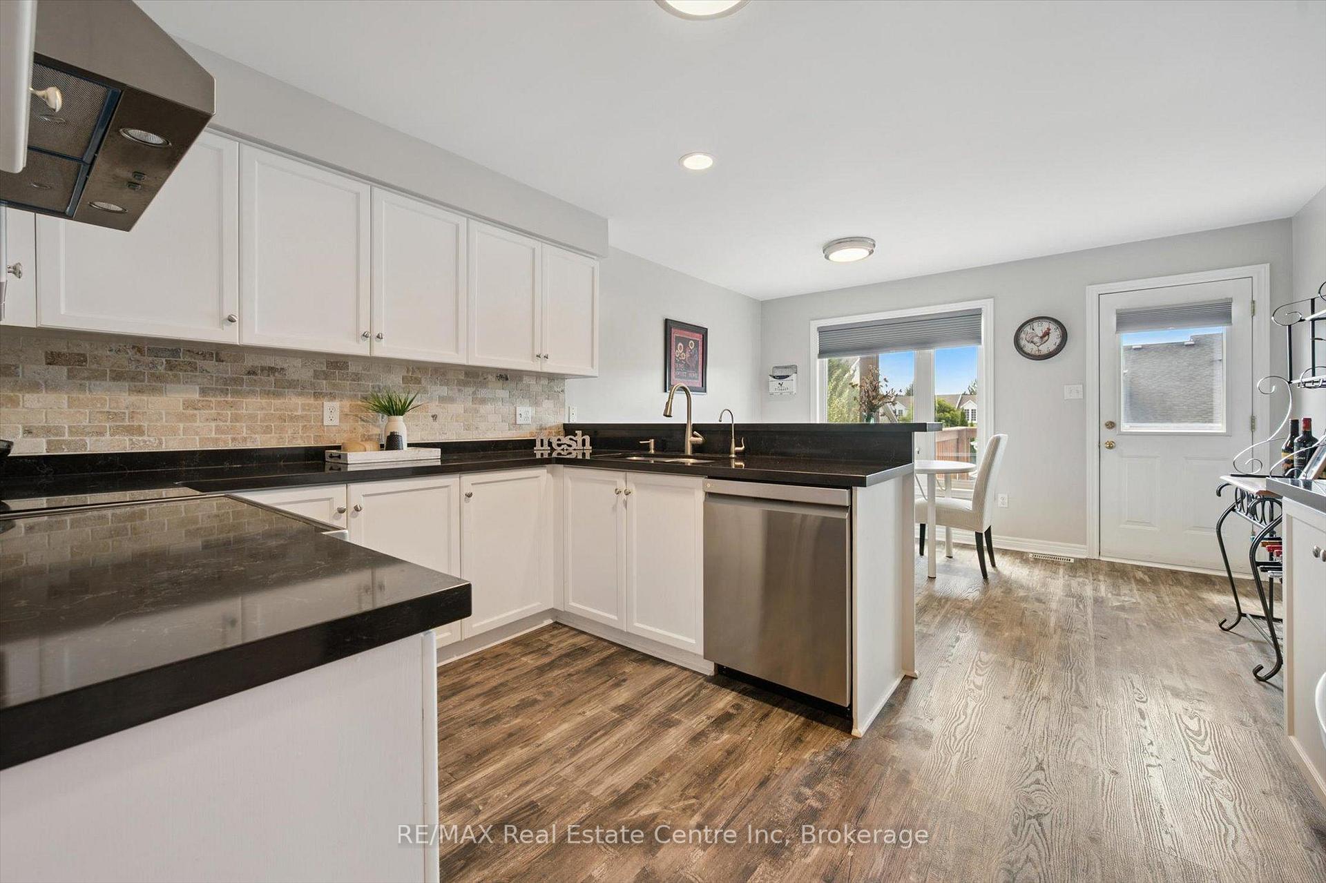 Photo 7 of 98 Schroder Crescent, Guelph, Grange Road — HOMEH