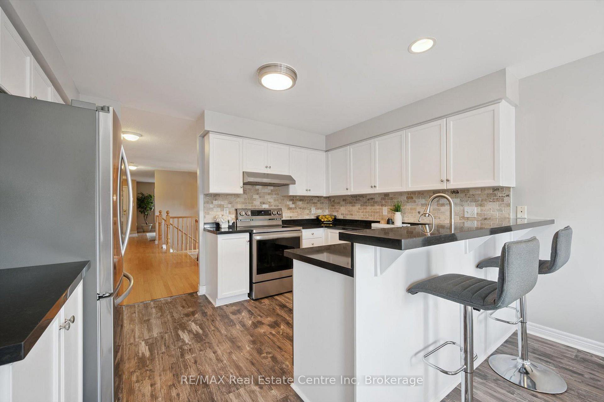 Photo 8 of 98 Schroder Crescent, Guelph, Grange Road — HOMEH