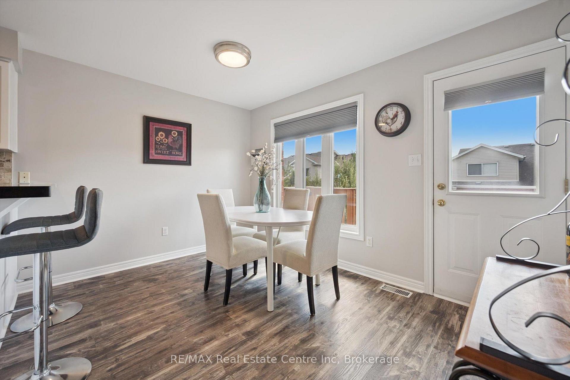 Photo 11 of 98 Schroder Crescent, Guelph, Grange Road — HOMEH