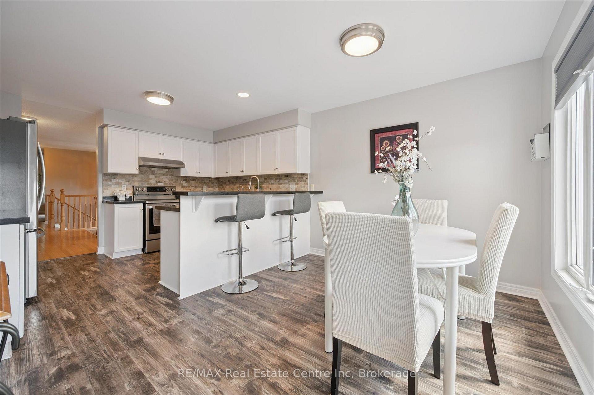 Photo 12 of 98 Schroder Crescent, Guelph, Grange Road — HOMEH