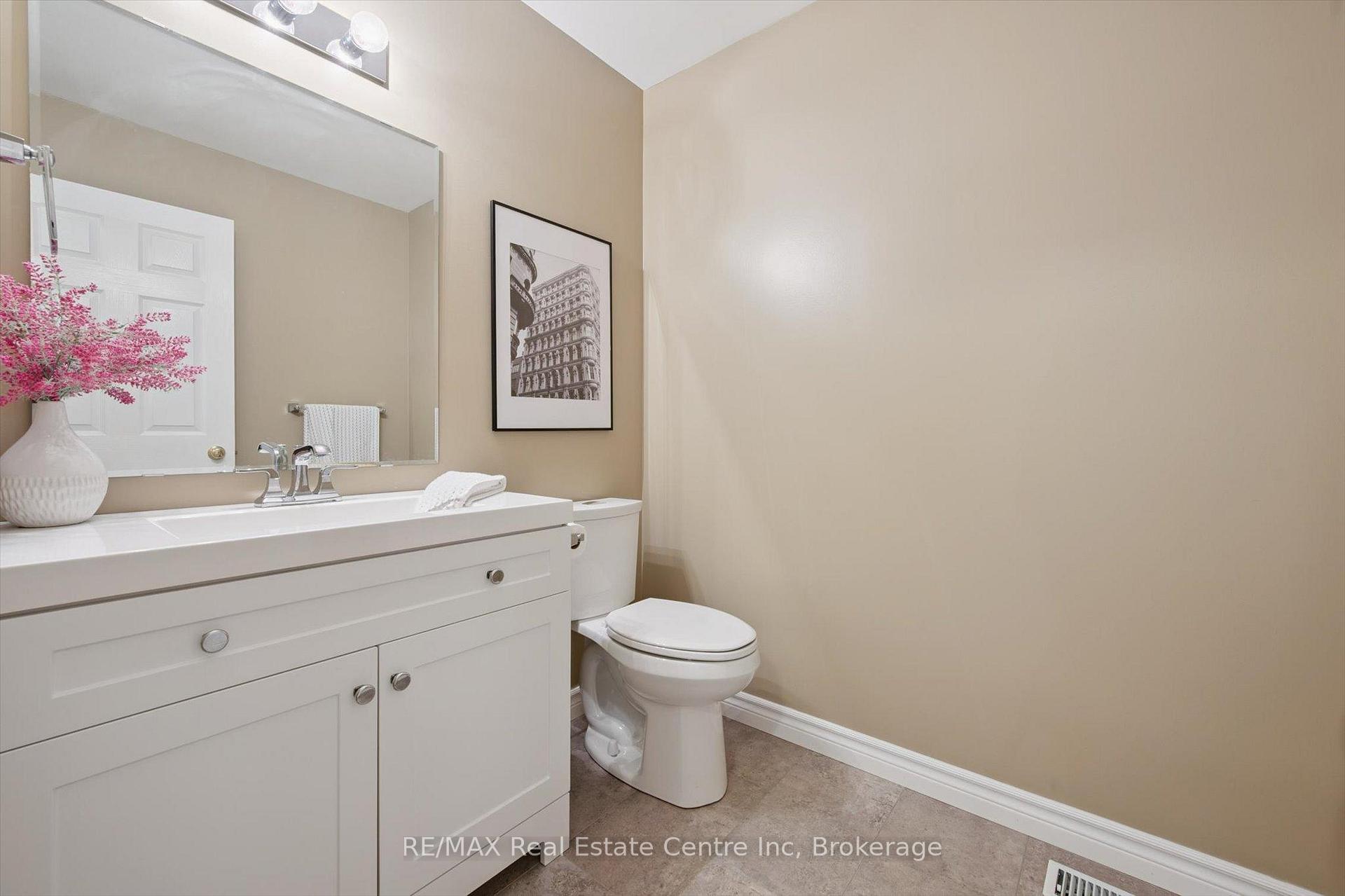 Photo 13 of 98 Schroder Crescent, Guelph, Grange Road — HOMEH