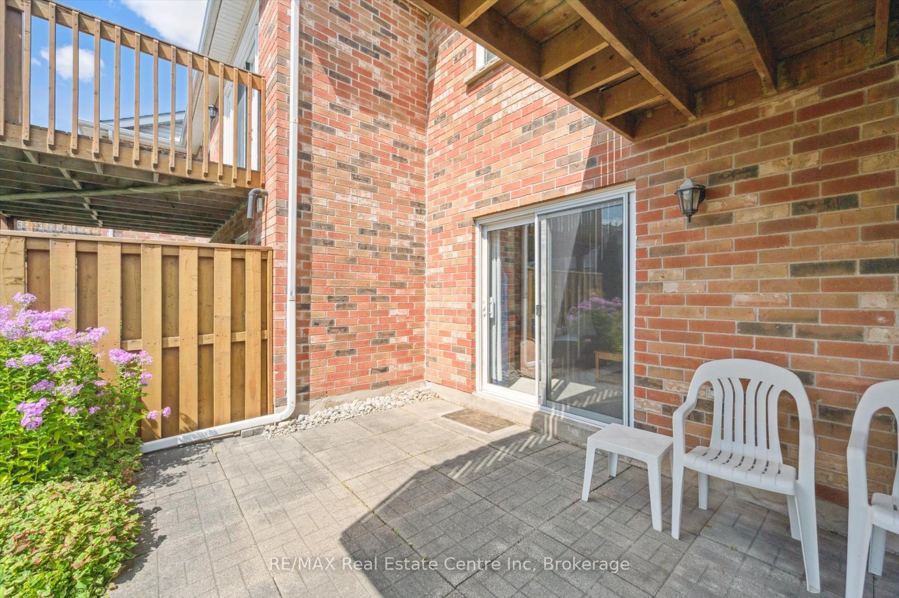 Photo 25 of 98 Schroder Crescent, Guelph, Grange Road — HOMEH