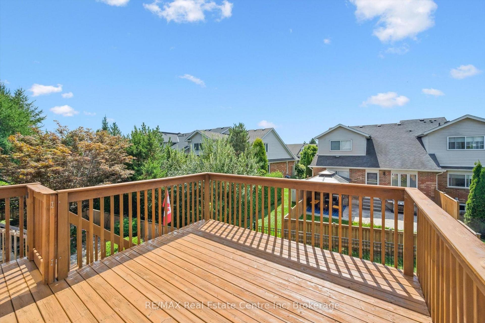 Photo 26 of 98 Schroder Crescent, Guelph, Grange Road — HOMEH